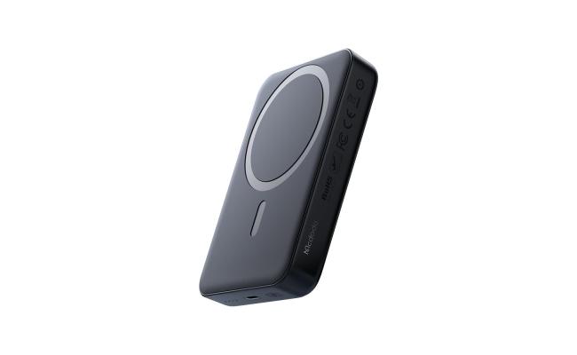 Mcdodo MC-5101 20W Magnetic Wireless Charging 10000MAH Power Bank with Phone Stand - Black